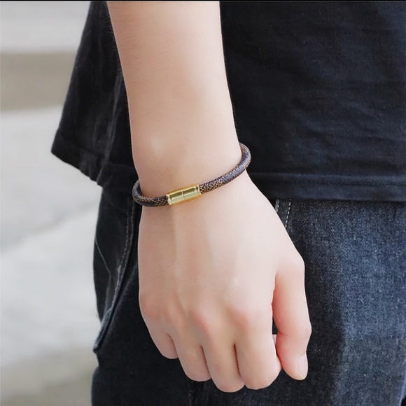 ✅ Handmade Charming Bracelet - Picture 3 of 3